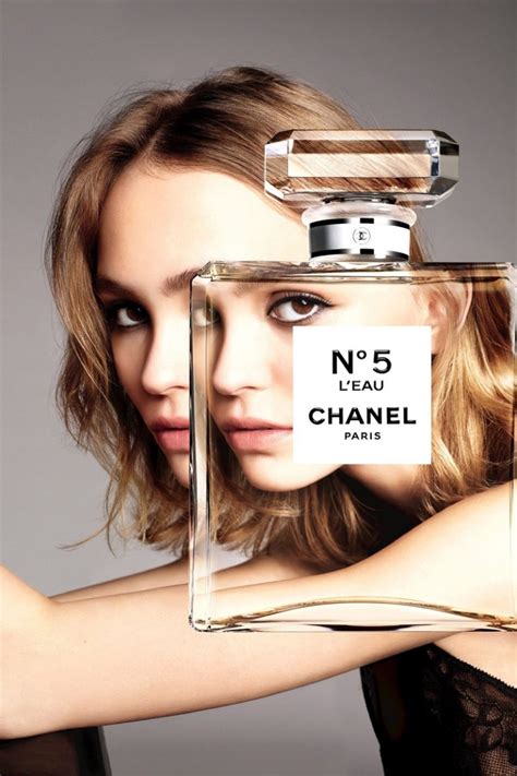 who is the woman in the new chanel commercial|Chanel Nº5 Fall 2024 Ad Campaign .